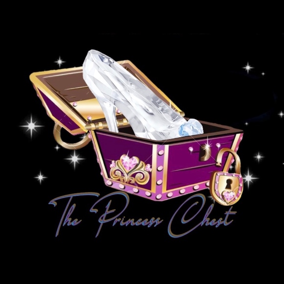 Meet your Posher, Erica - Picture 2 of 2